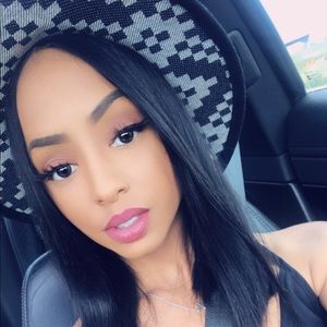 Meet your Posher, Brianna